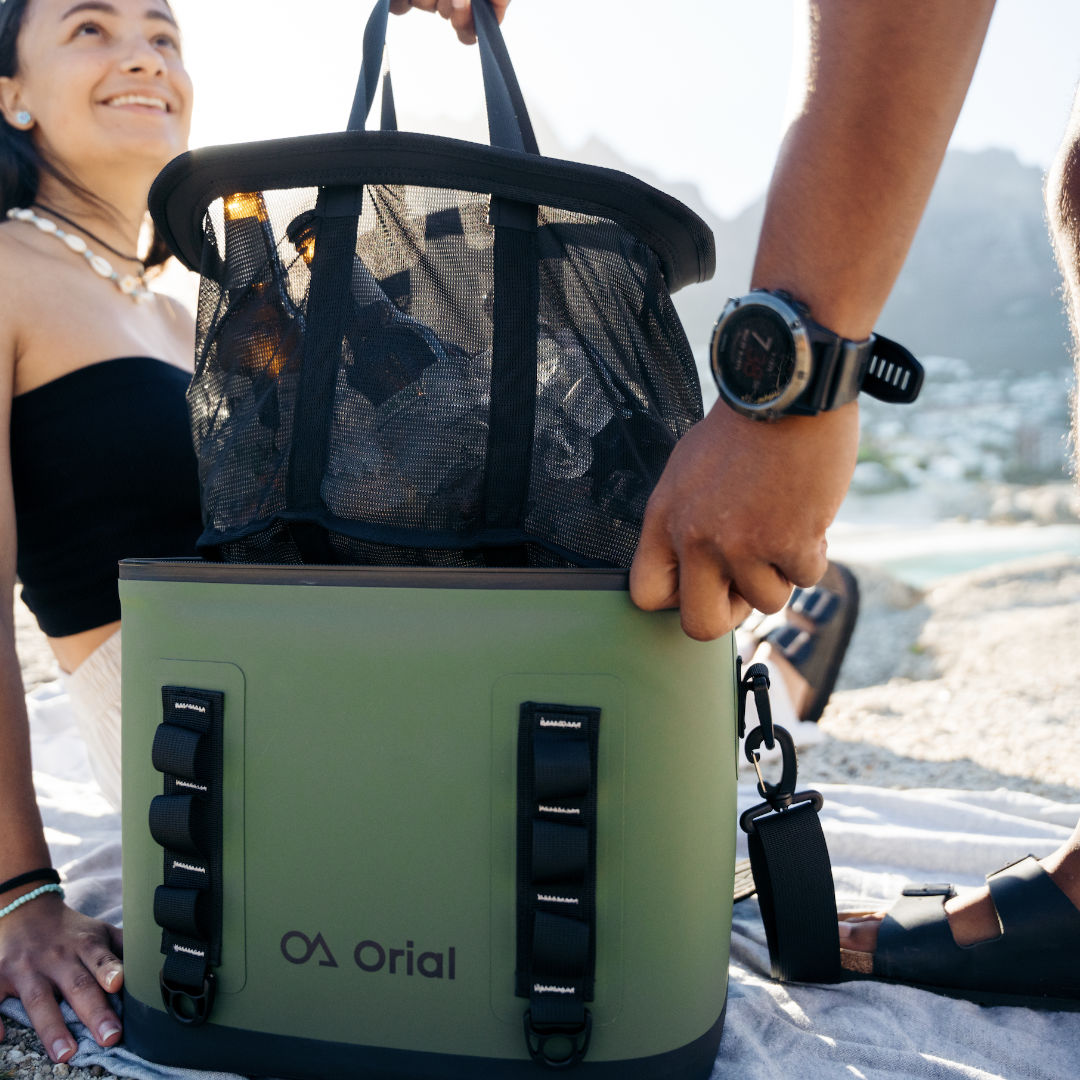 Roamer 20-Can Cooler